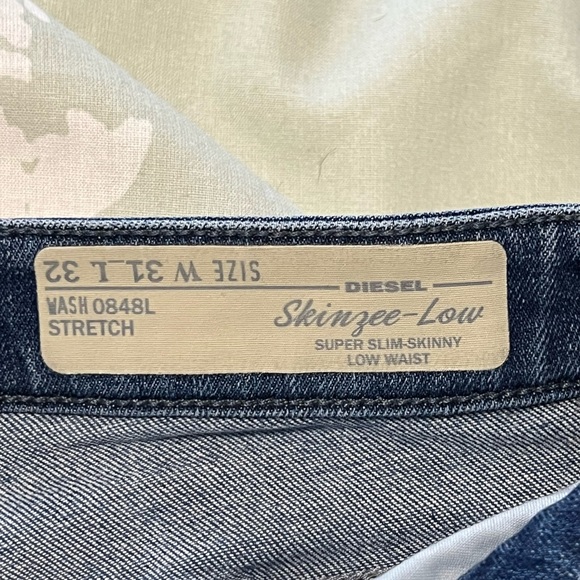 Diesel Women’s blue denim jeans “Skinzee-Low” W31L32 - Picture 4 of 6
